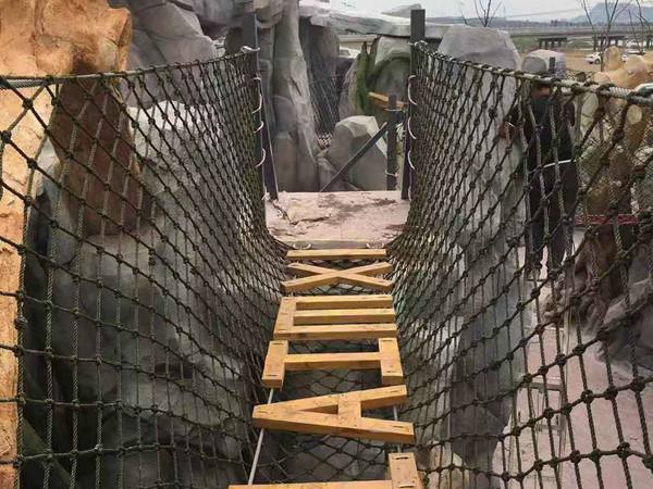 叢林穿越游樂項目 叢林穿越游樂項目